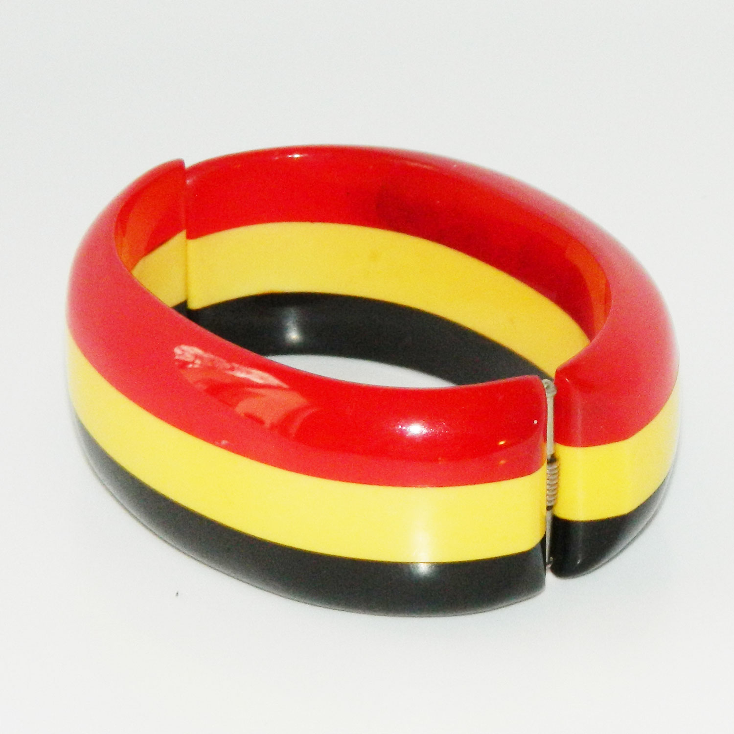 Three color bakelite clamper bracelet