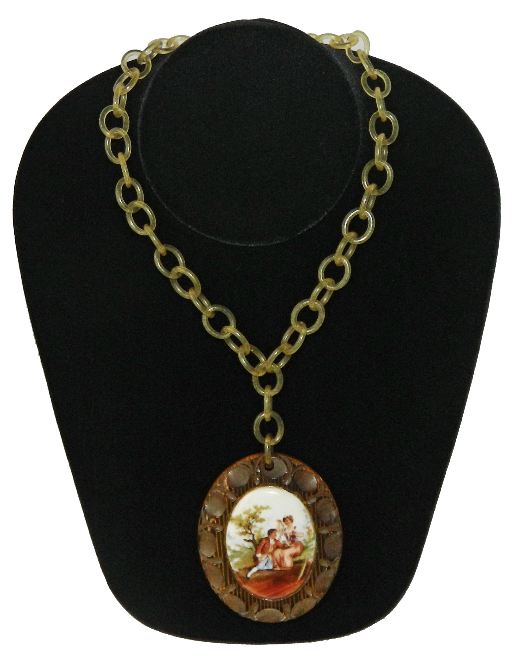 1930s bakelite pendant necklace