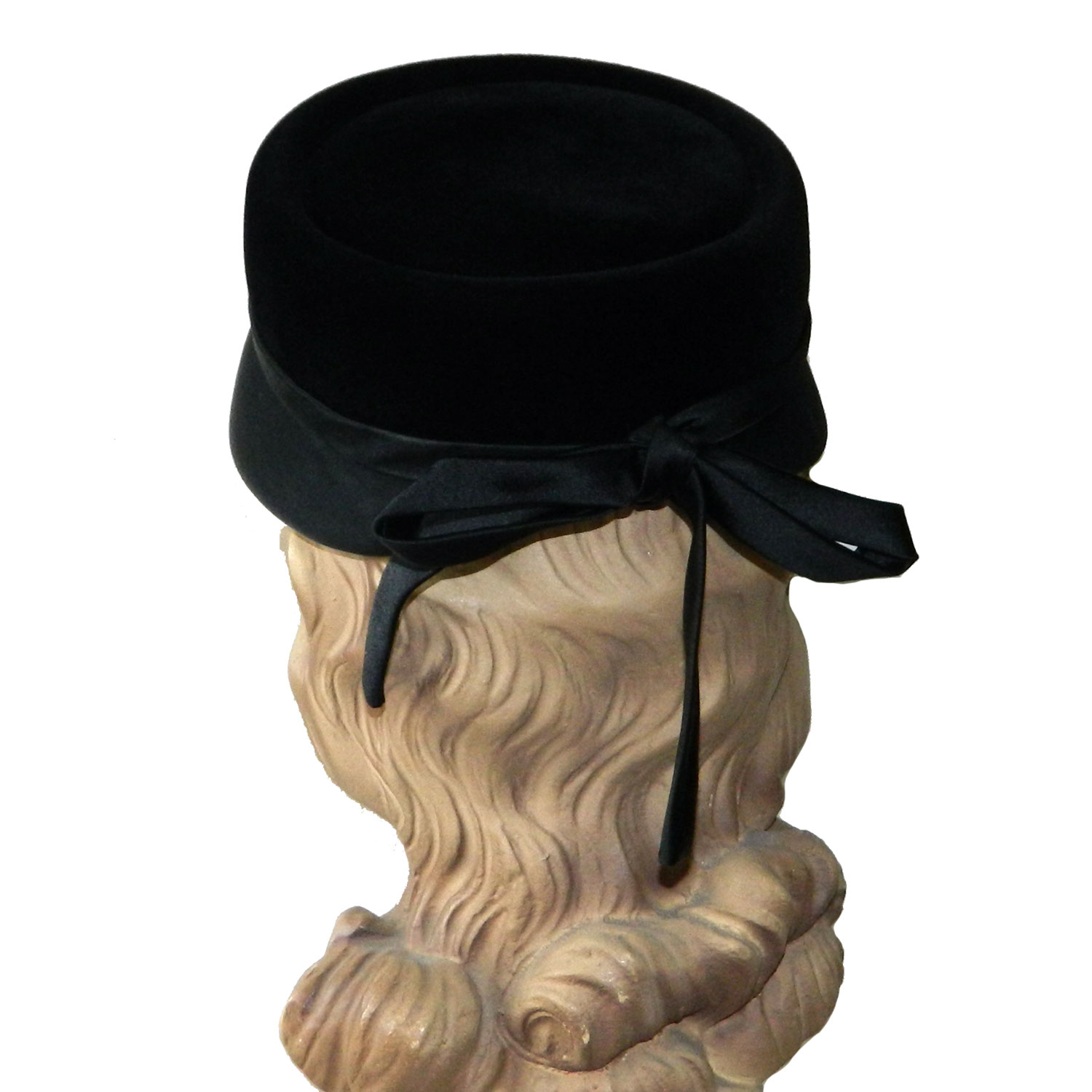 1960s black velvet hat