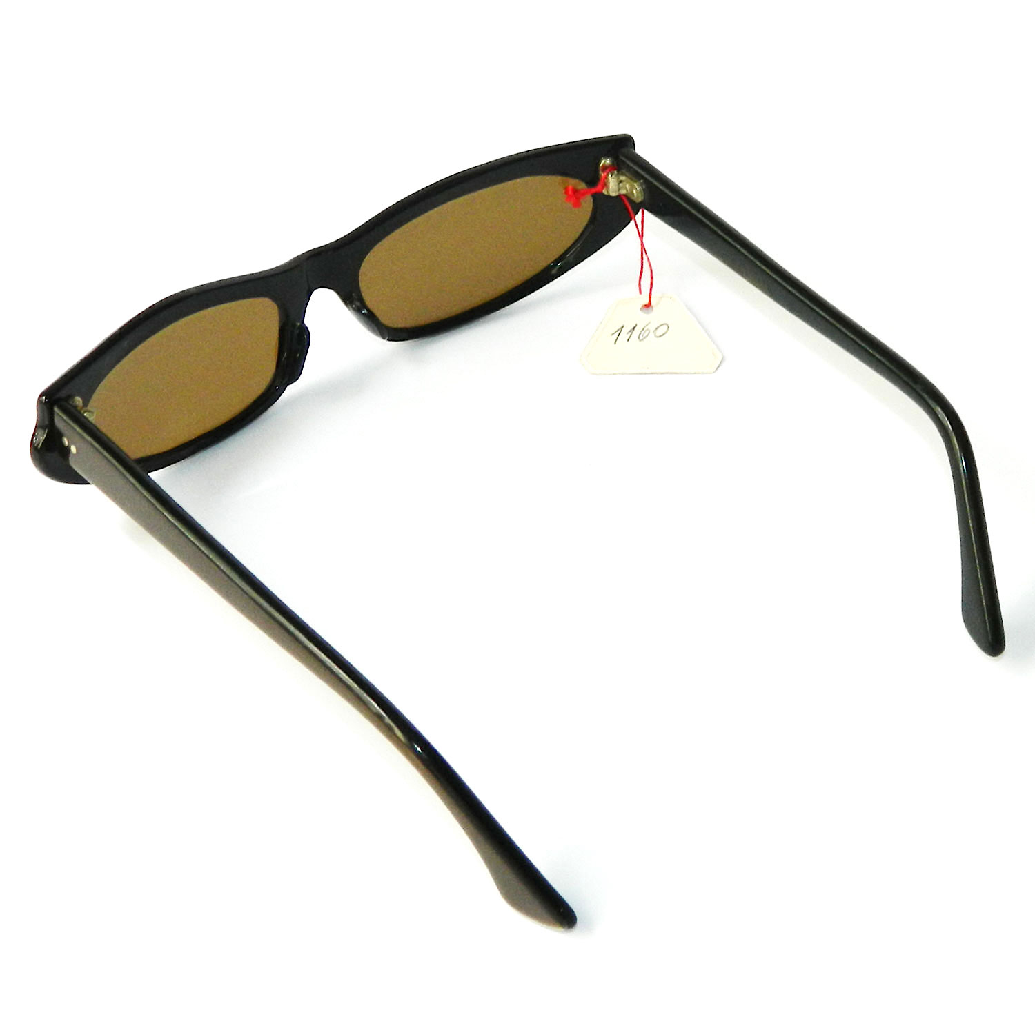1960s Mod cat eye sunglasses