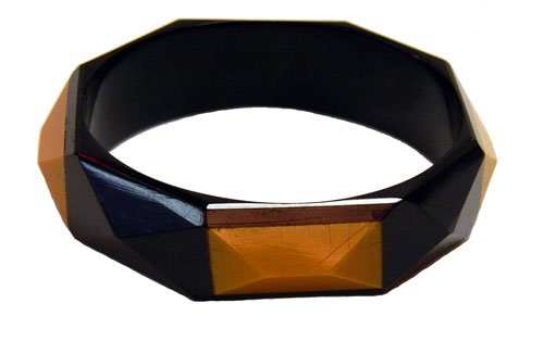 1930's black and mustard yellow bakelite bangle bracelet