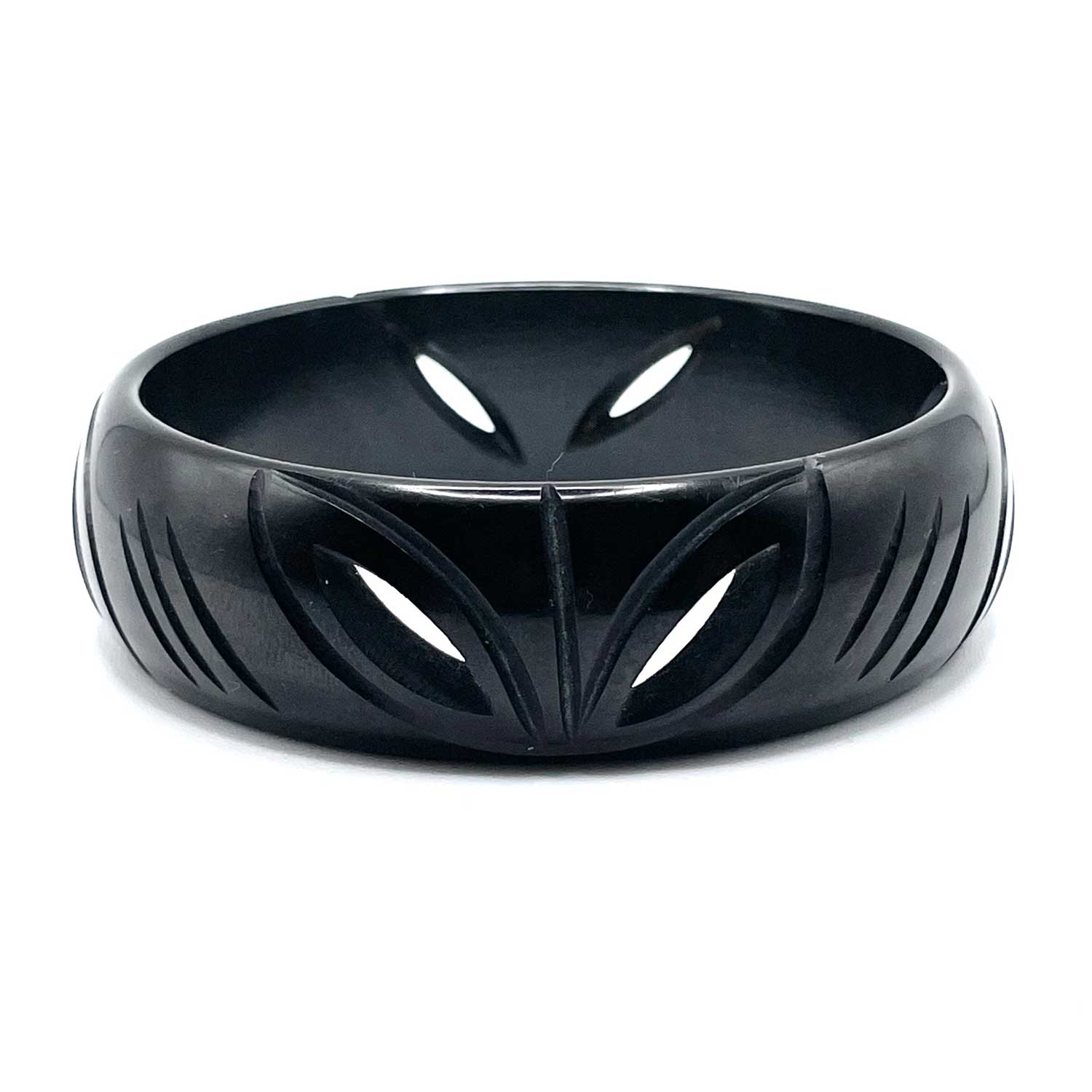 bakelite bangle