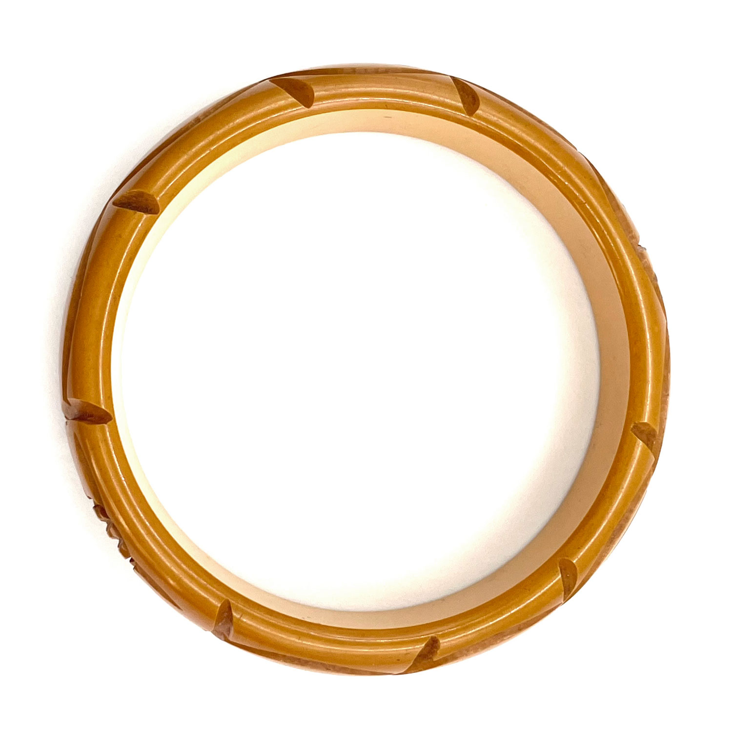 Art Deco bakelite bangle