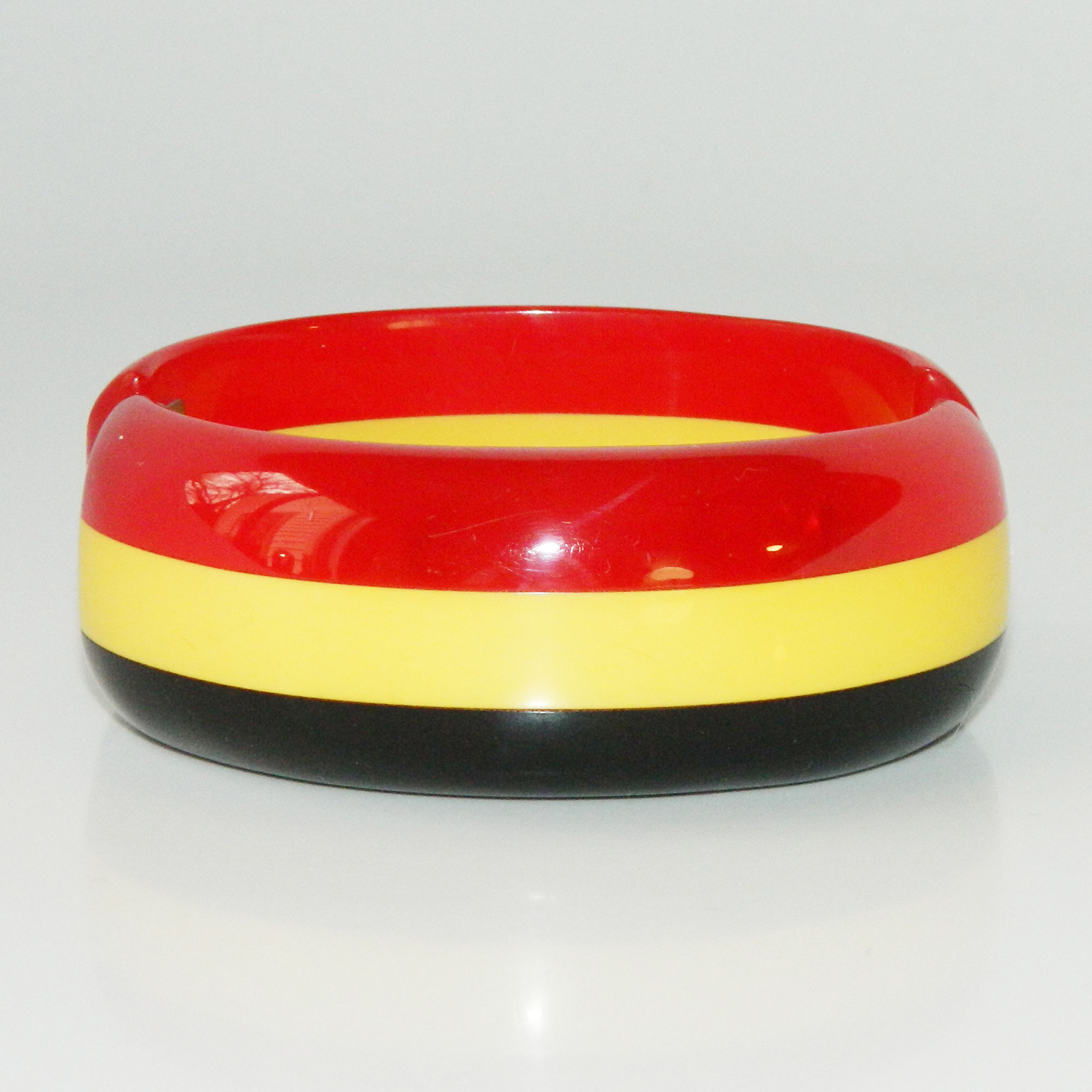 Three color bakelite clamper bracelet