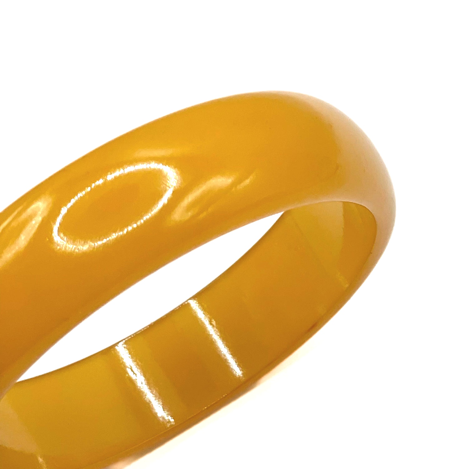 bakelite bangle