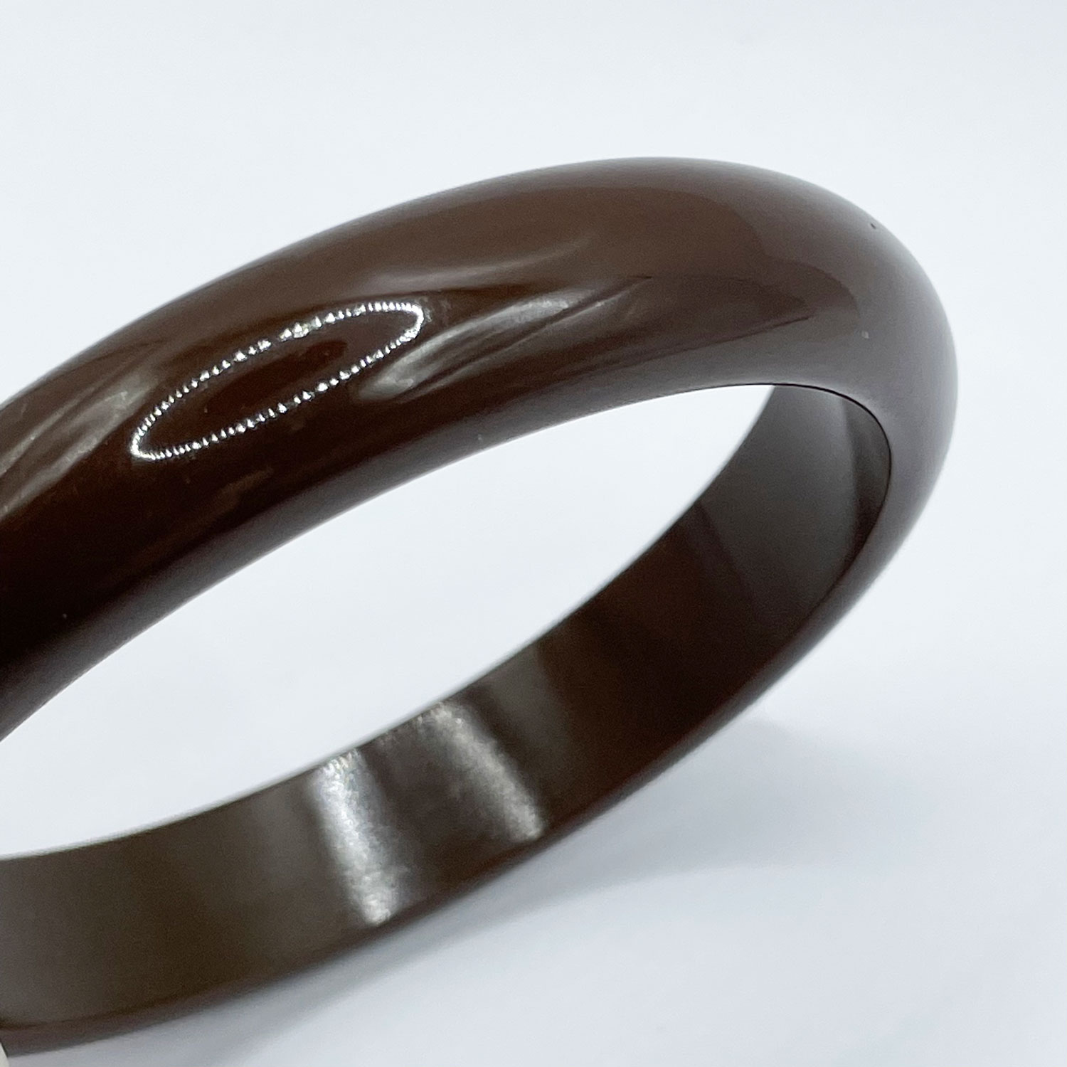 brown bakelite bangle