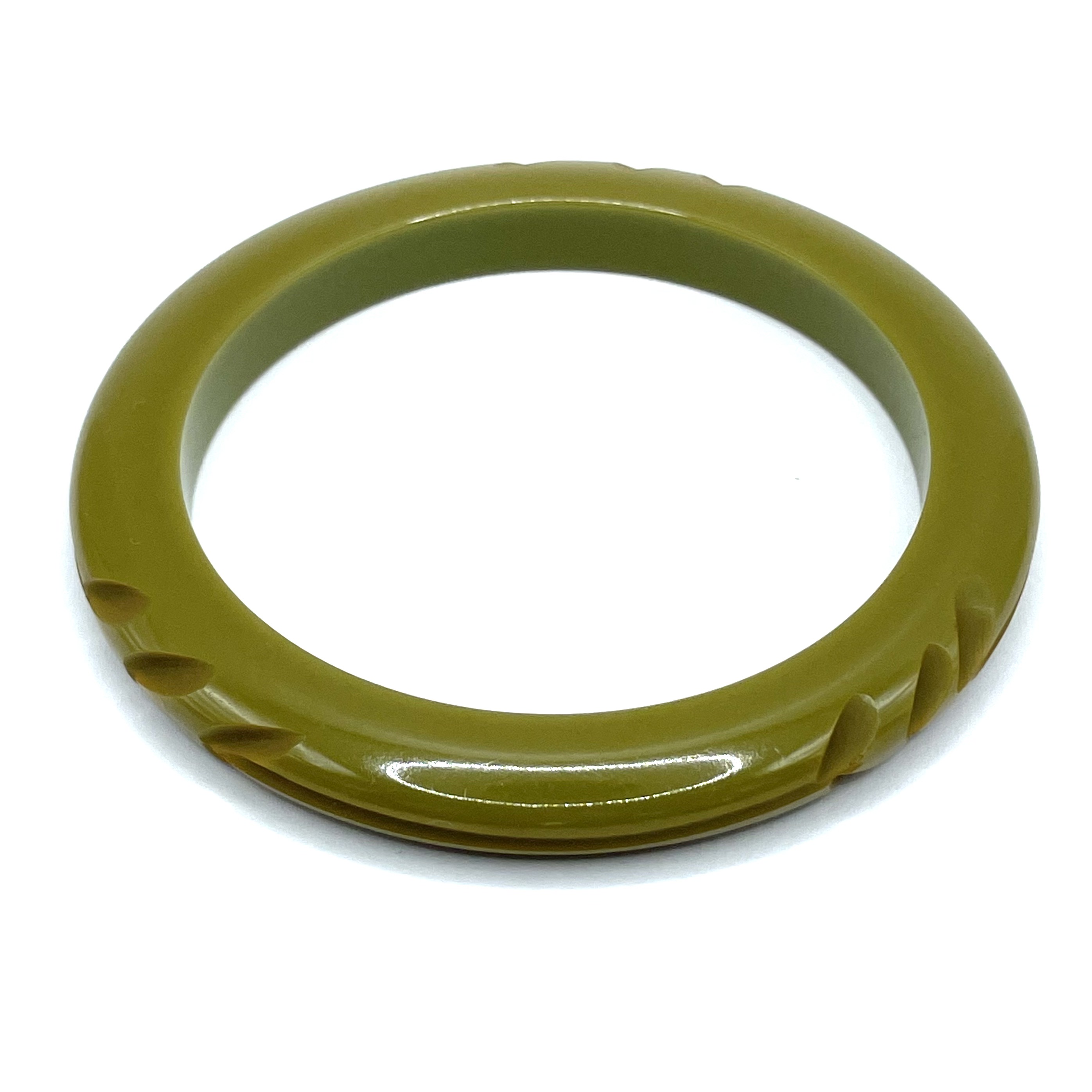 bakelite bangle bracelet