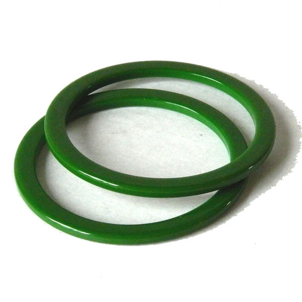 Spinach bakelite bangle