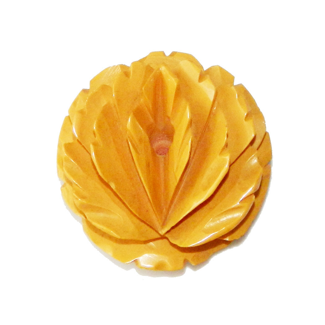 1930's carved bakelite brooch