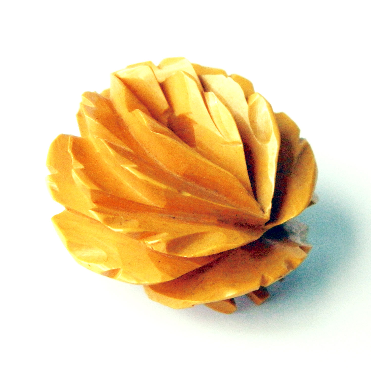 bakelite rose brooch