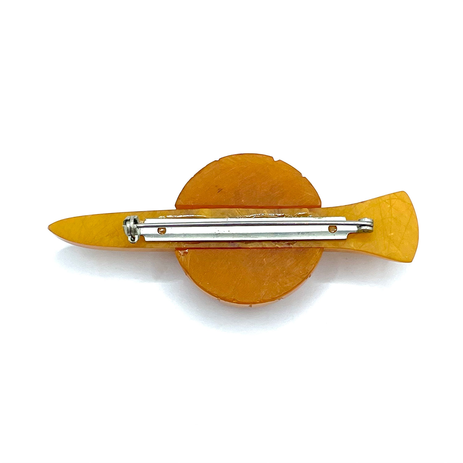 1930s butterscotch bakelite brooch