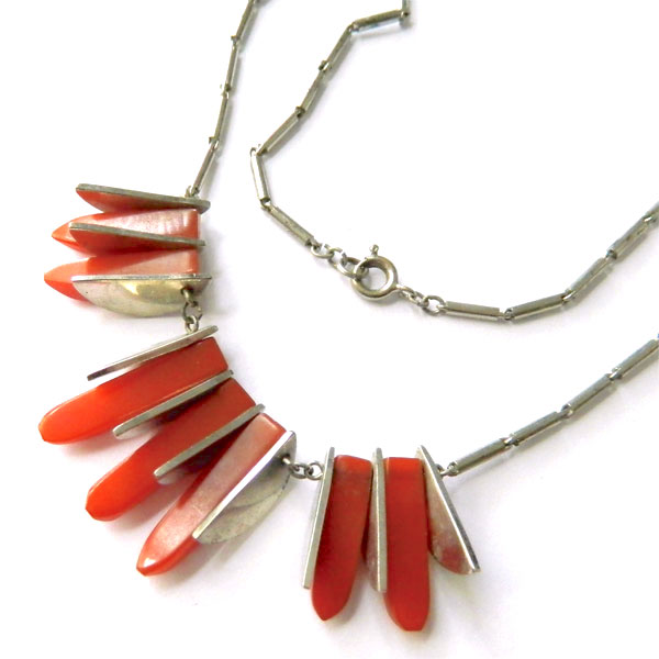 Art Deco bakelite necklace