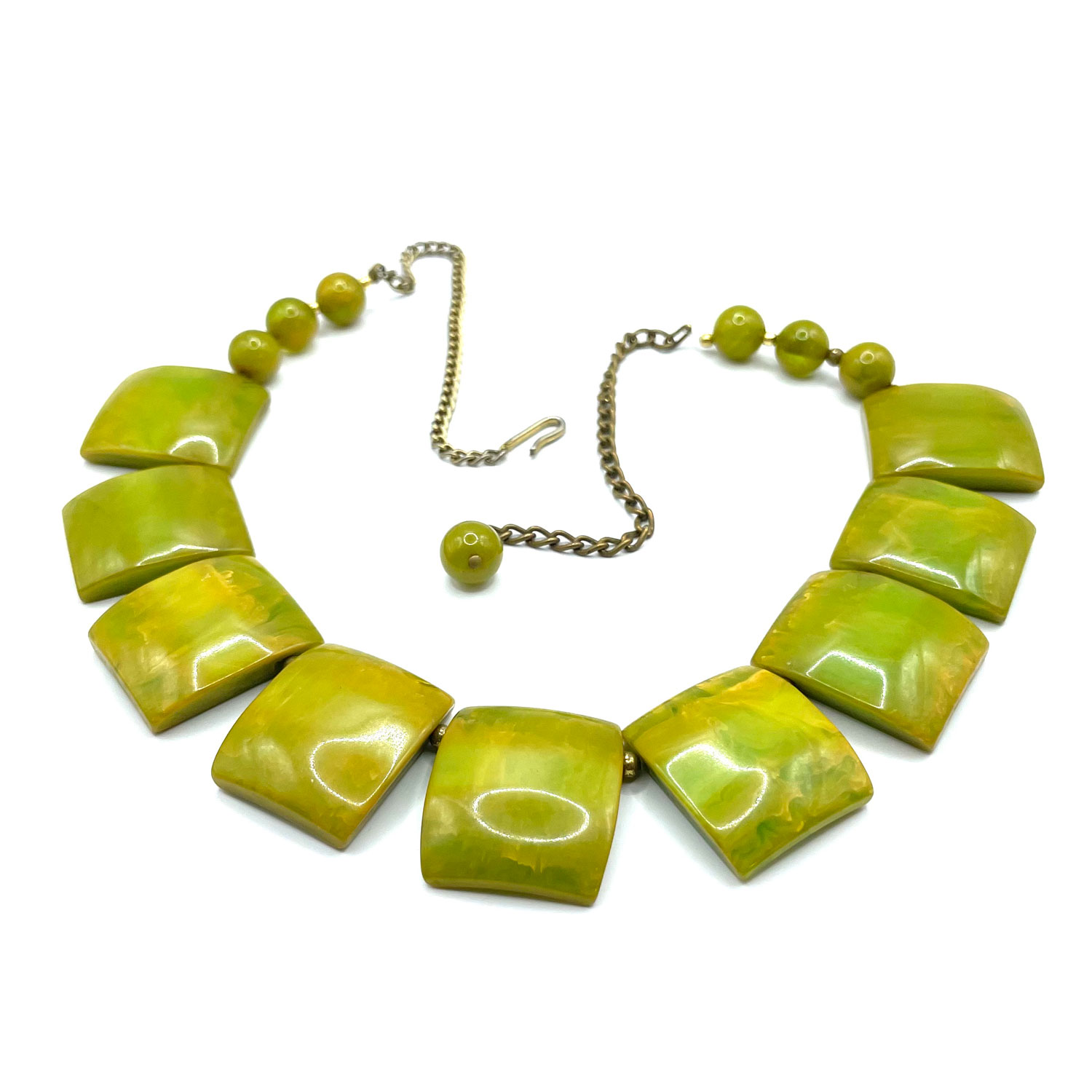 bakelite necklace