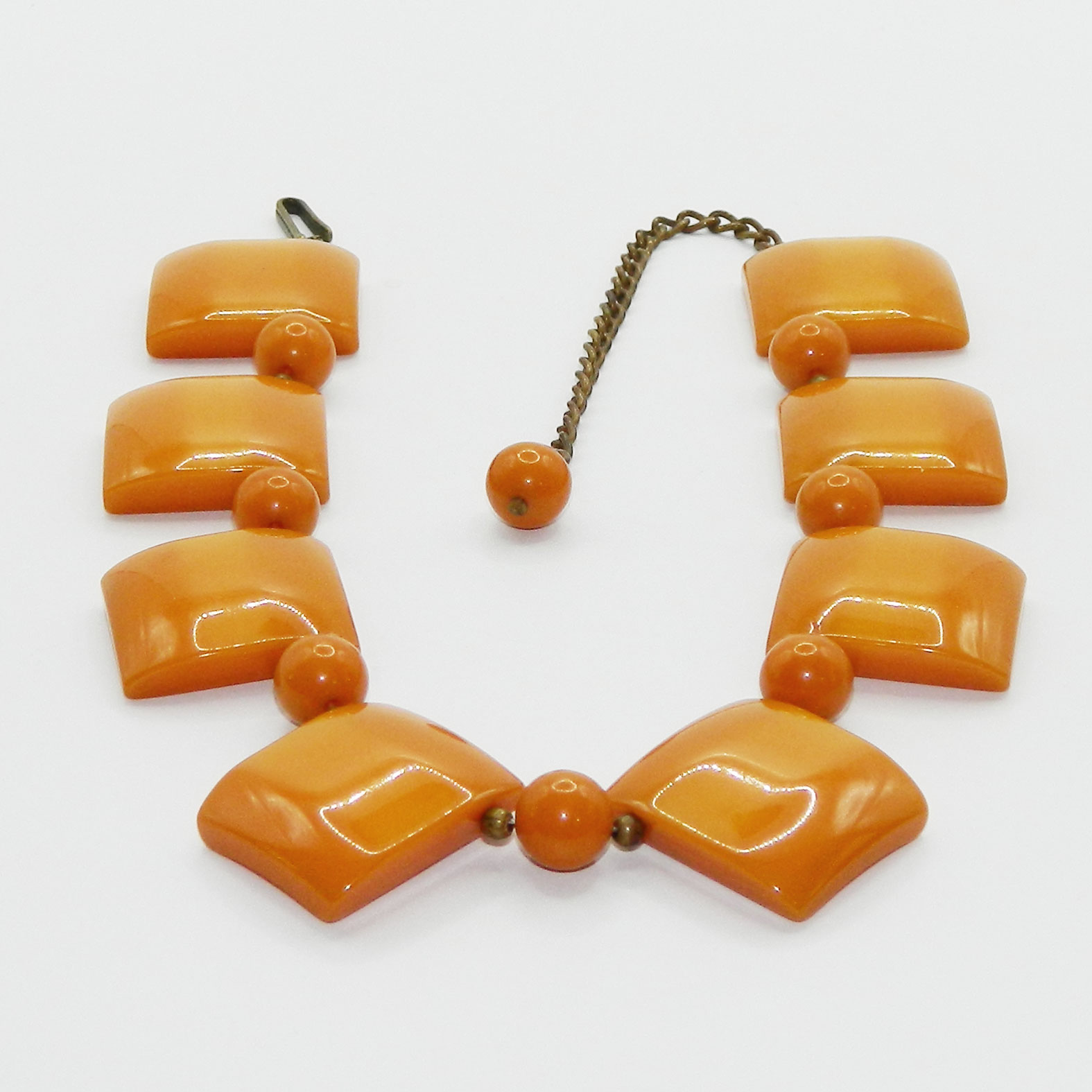 Vintage bakelite necklace