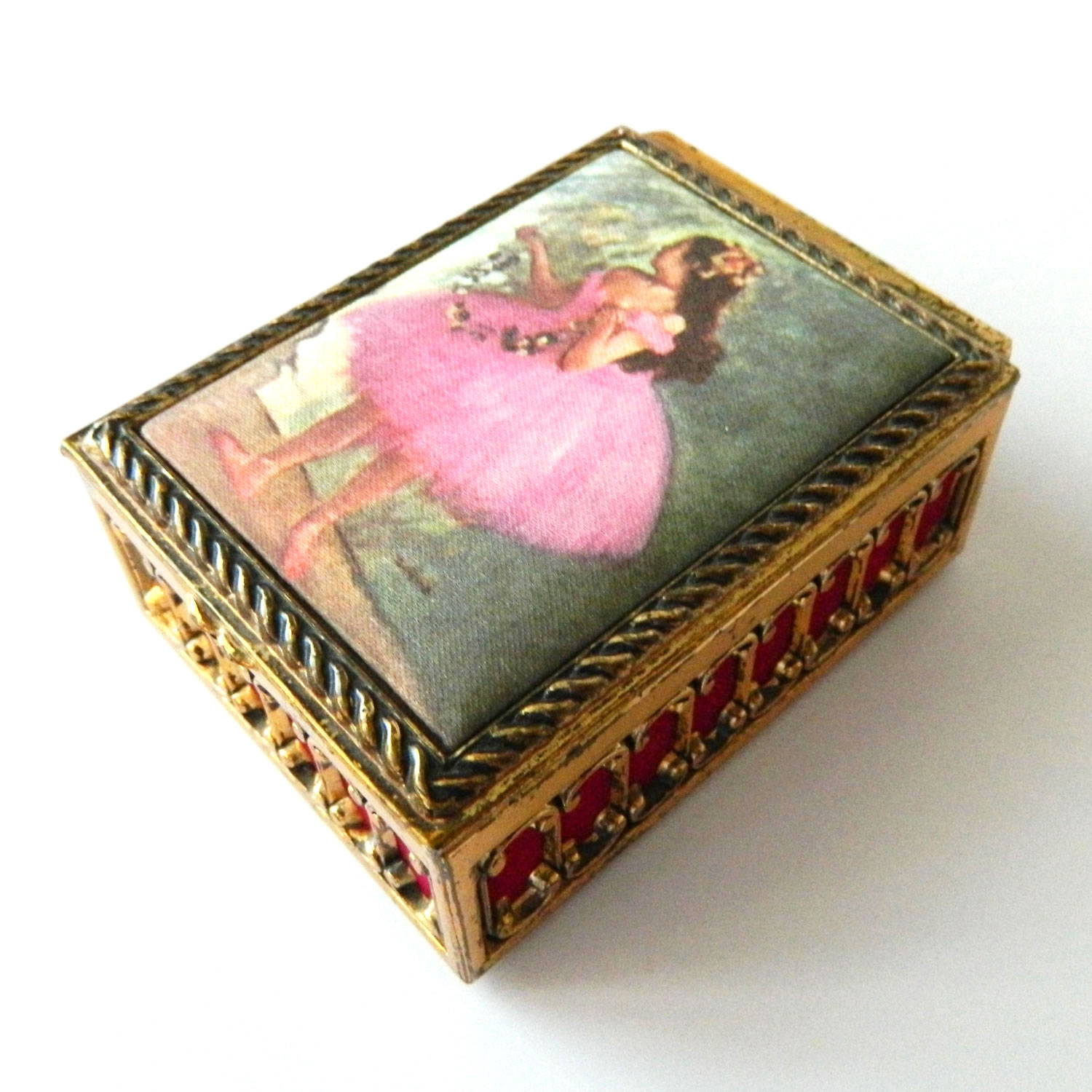 Vintage jewelry box