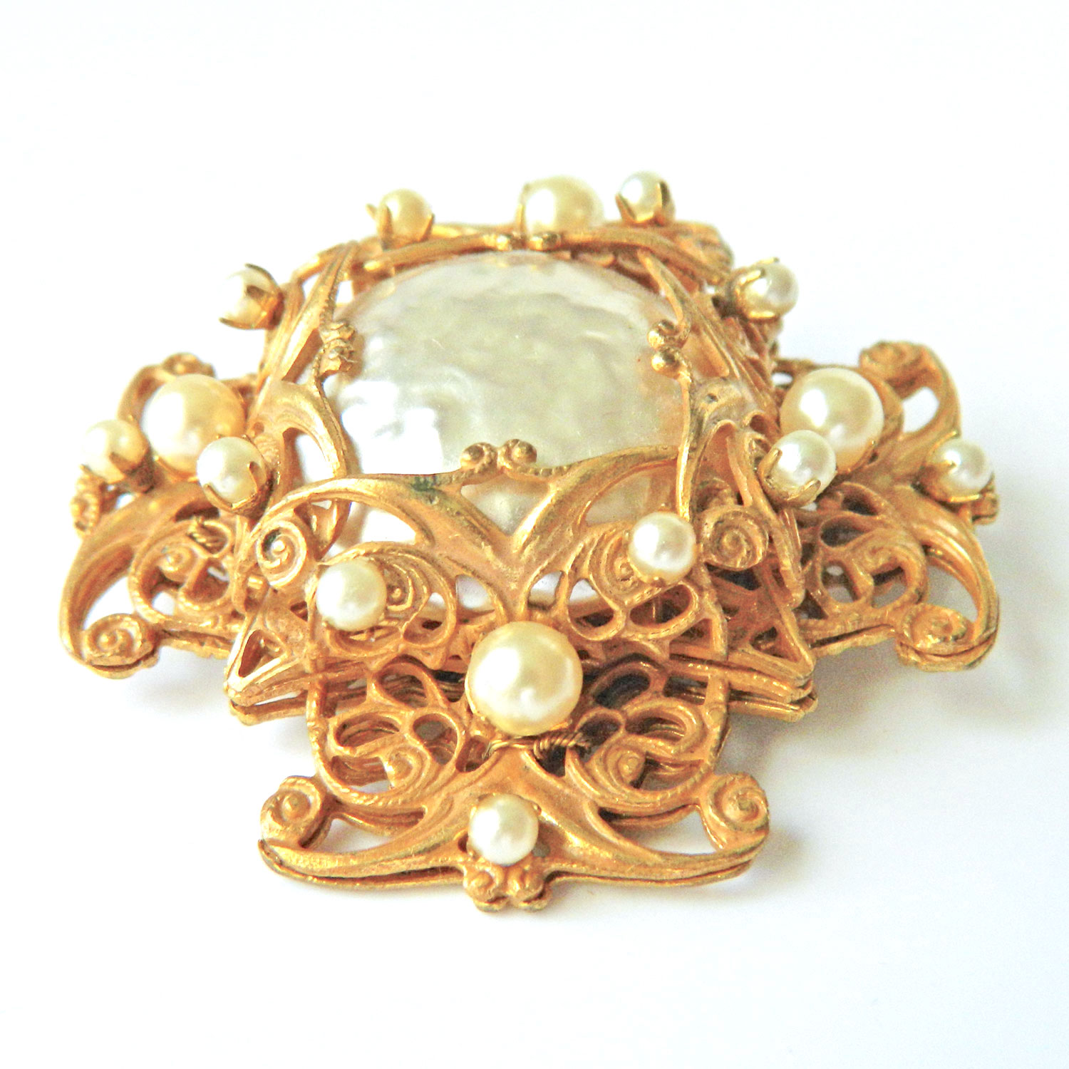 Miriam Haskell brooch