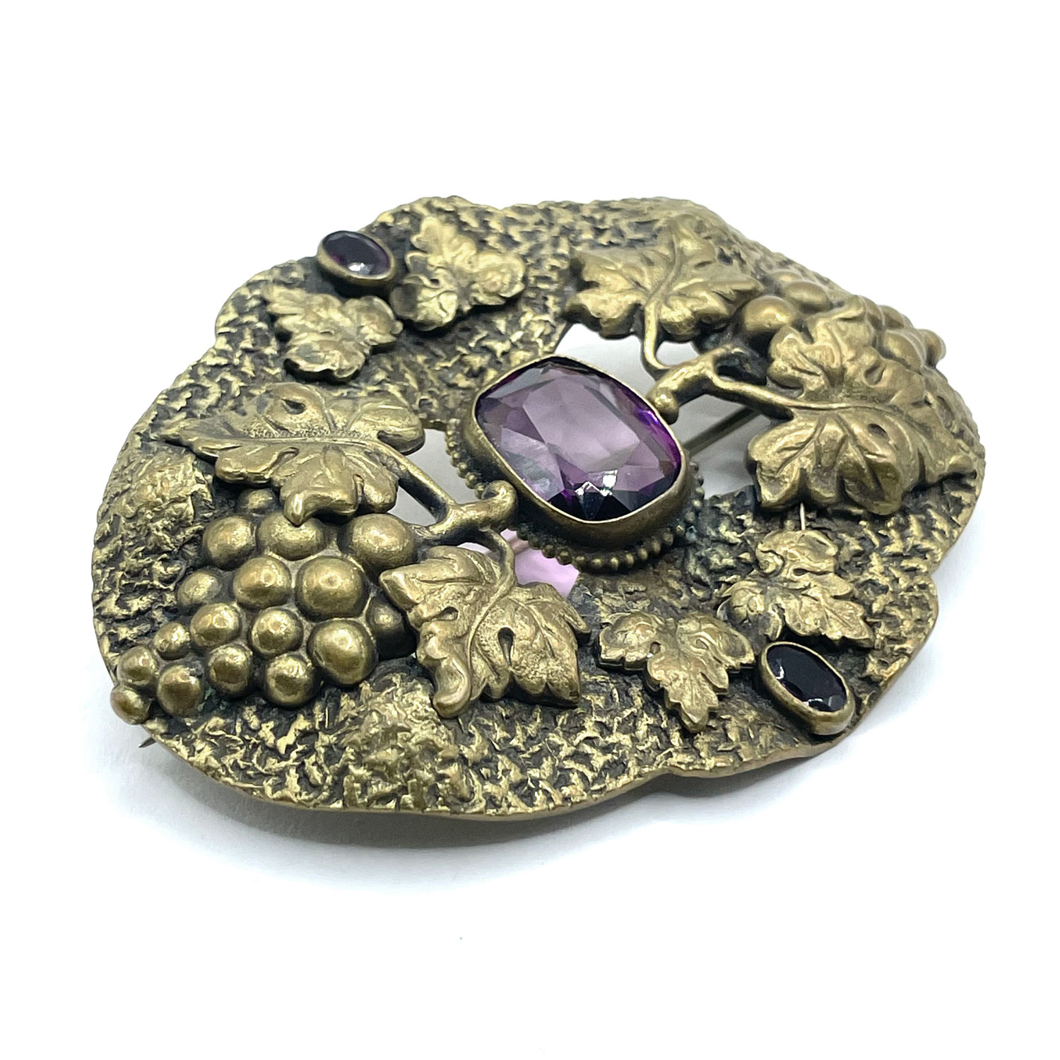 Victorian grape leaf brooch