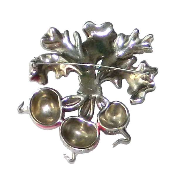 1930's Scotty dog brooch