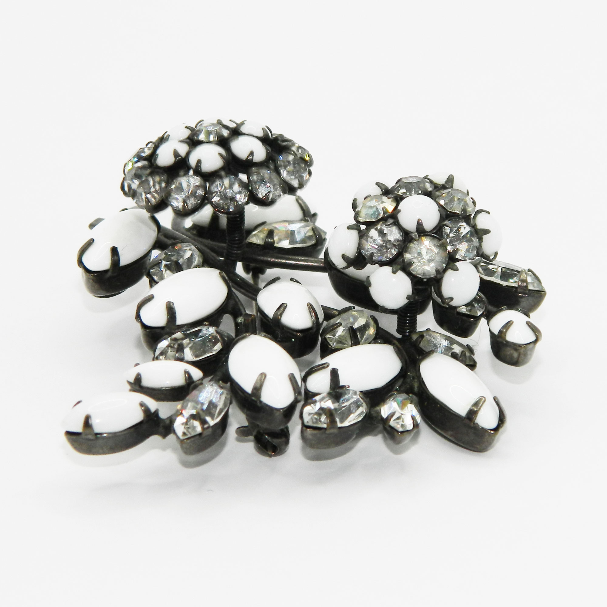 Schreiner floral rhinestone brooch