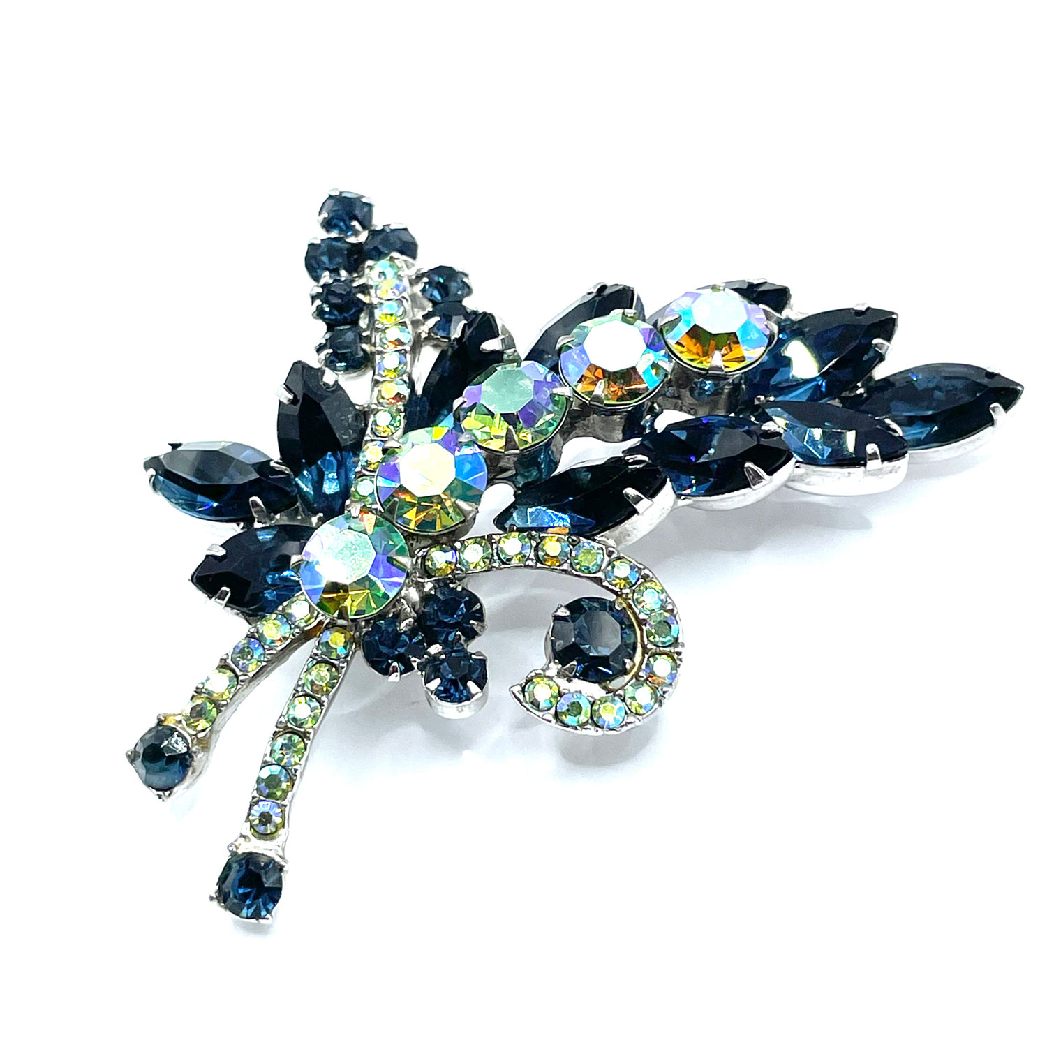 1960s Juliana rhinestone flower brooch