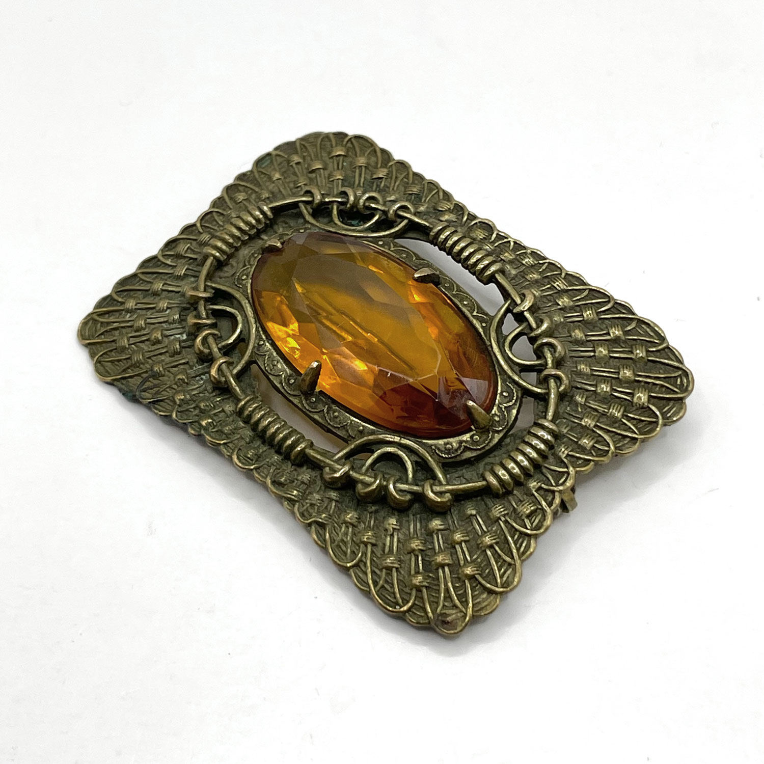 Victorian Art Nouveau brooch