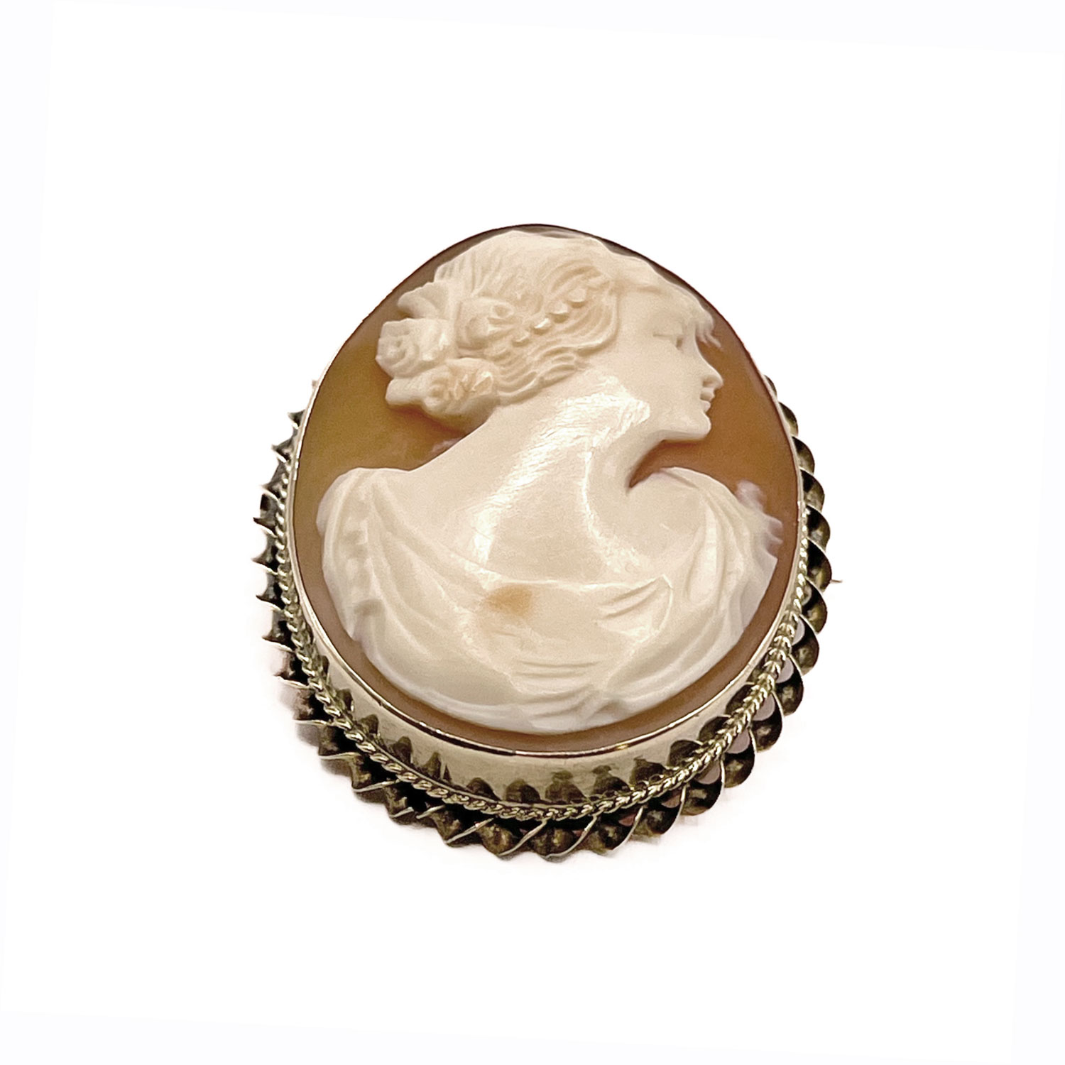 genuine shell cameo brooch pendant