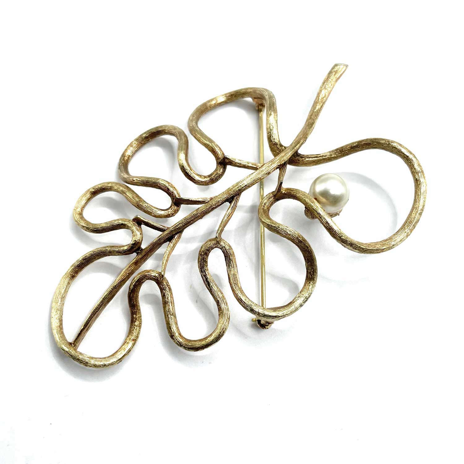Oak Leaf Pearl Brooch