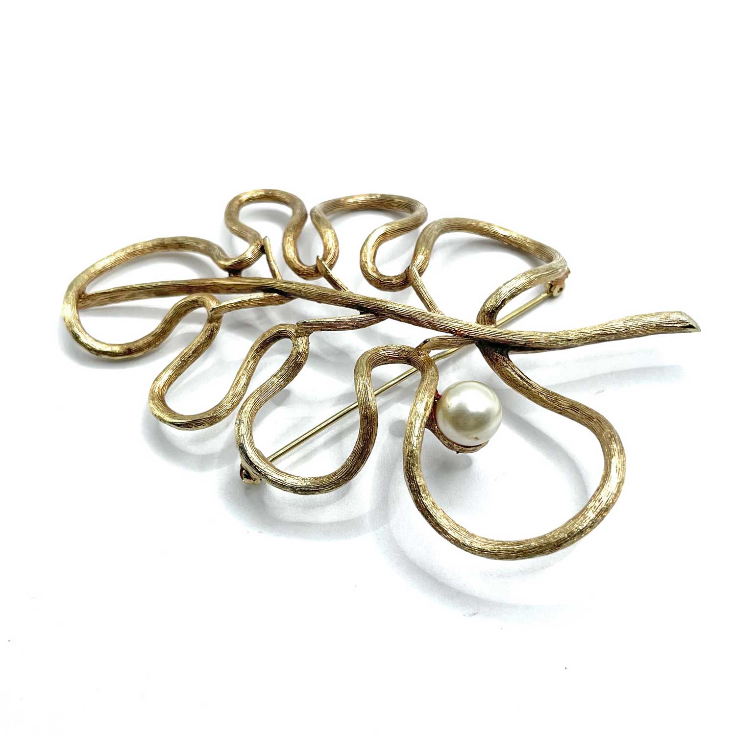 Oak Leaf Pearl Brooch
