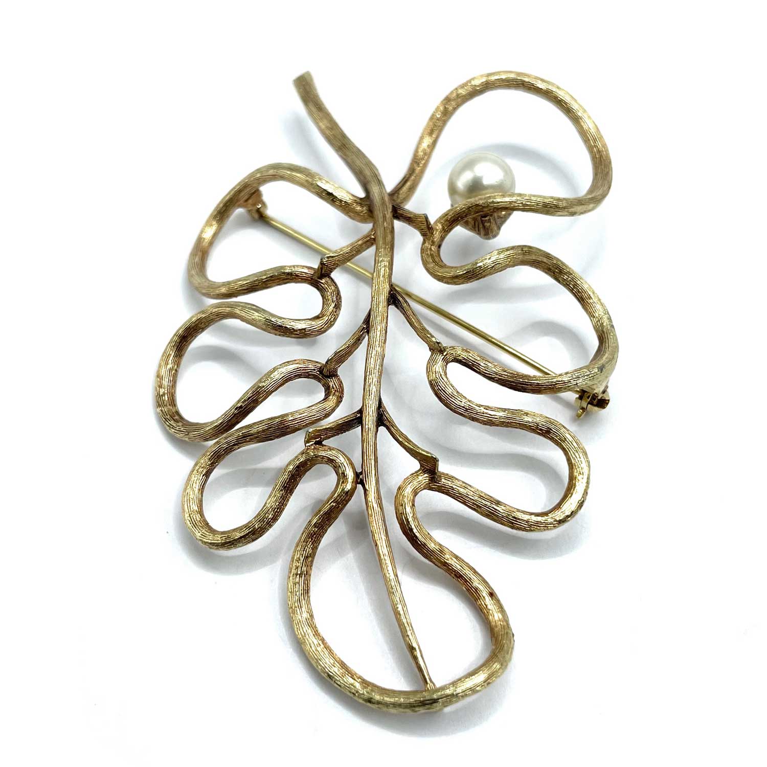 Oak Leaf Pearl Brooch