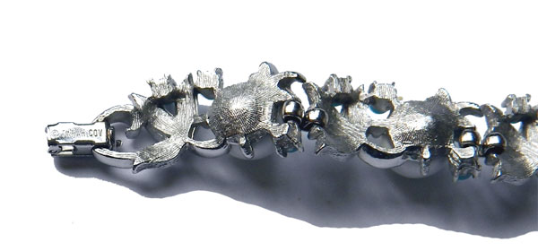 vintage Sarah Coventry bracelet