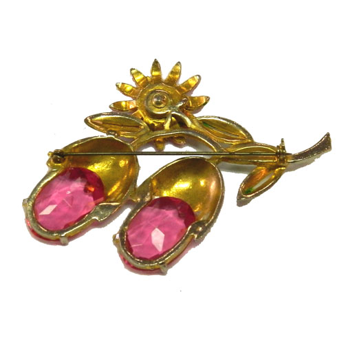 1940's enameled pink rhinestone flower brooch