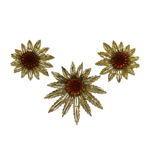 Vintage Sarah Coventry flower brooch and earrings