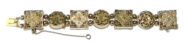 Reinad slide charm bracelet