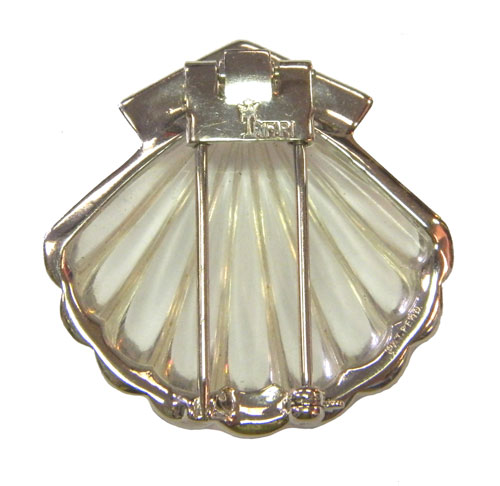 Trifari lucite fur clip