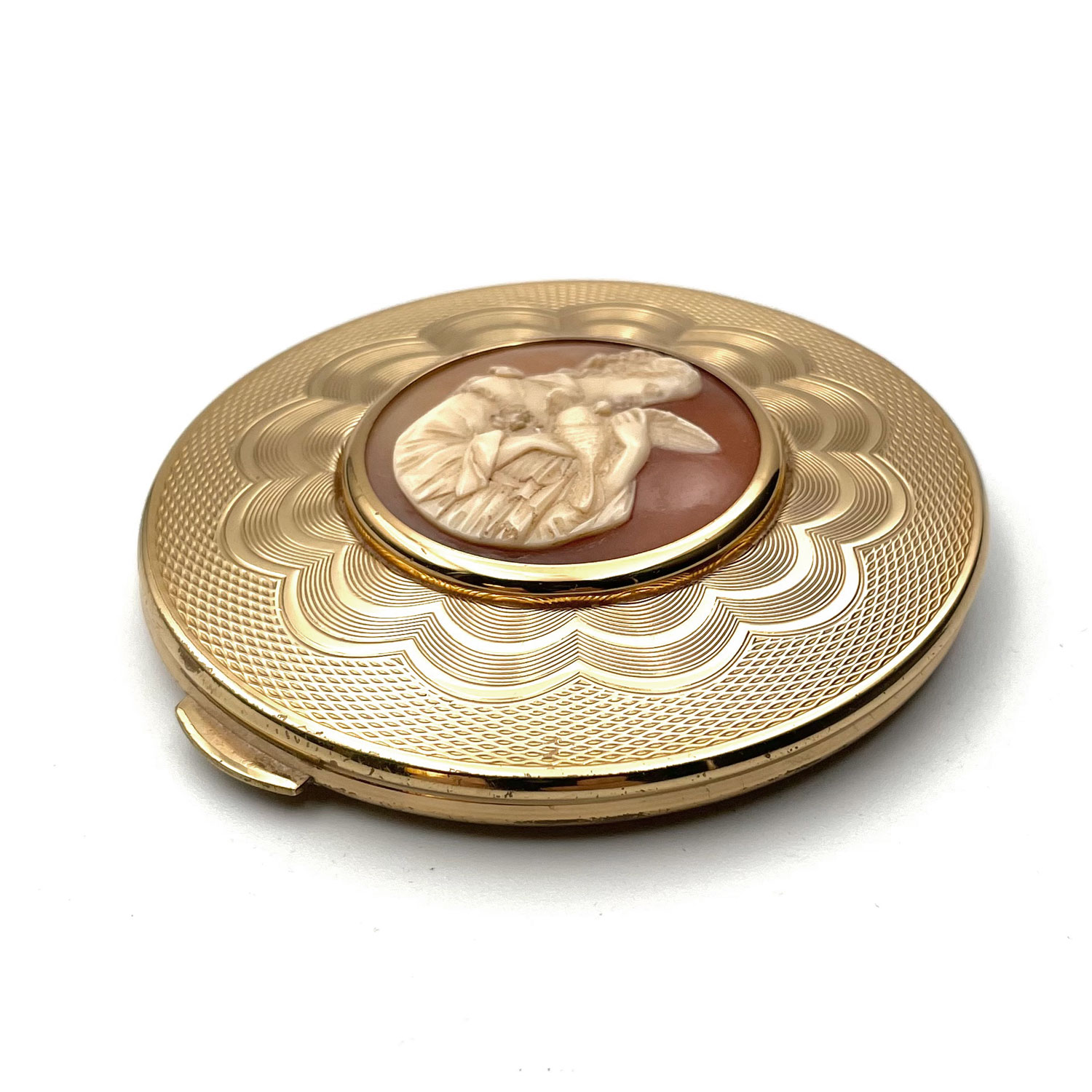 Vintage 1940s Kigu Cameo Compact