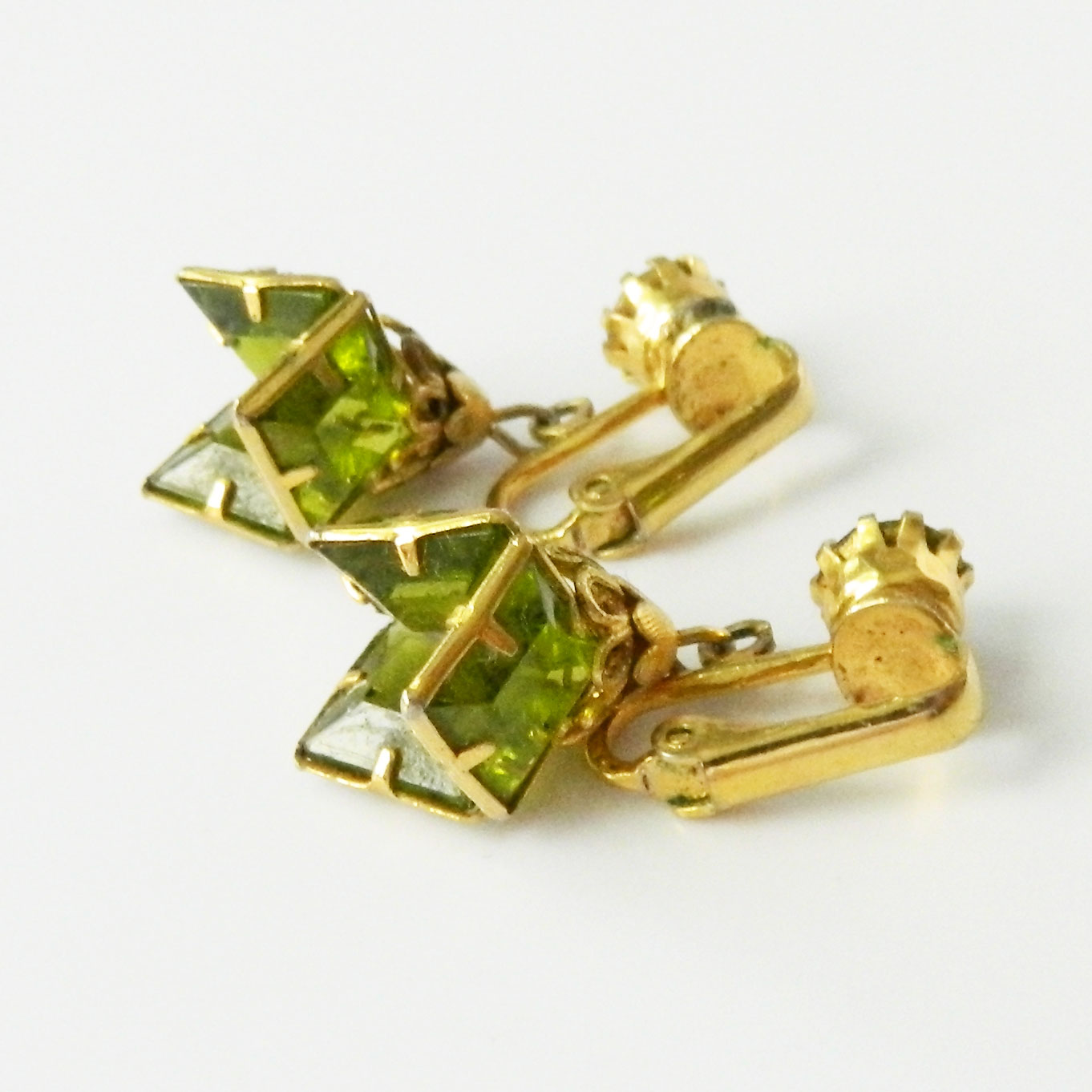 Green rhinestone drop earrings