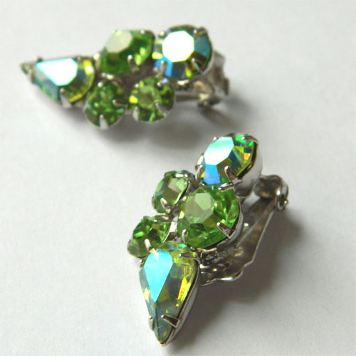 1950's Weiss rhinestone earrings