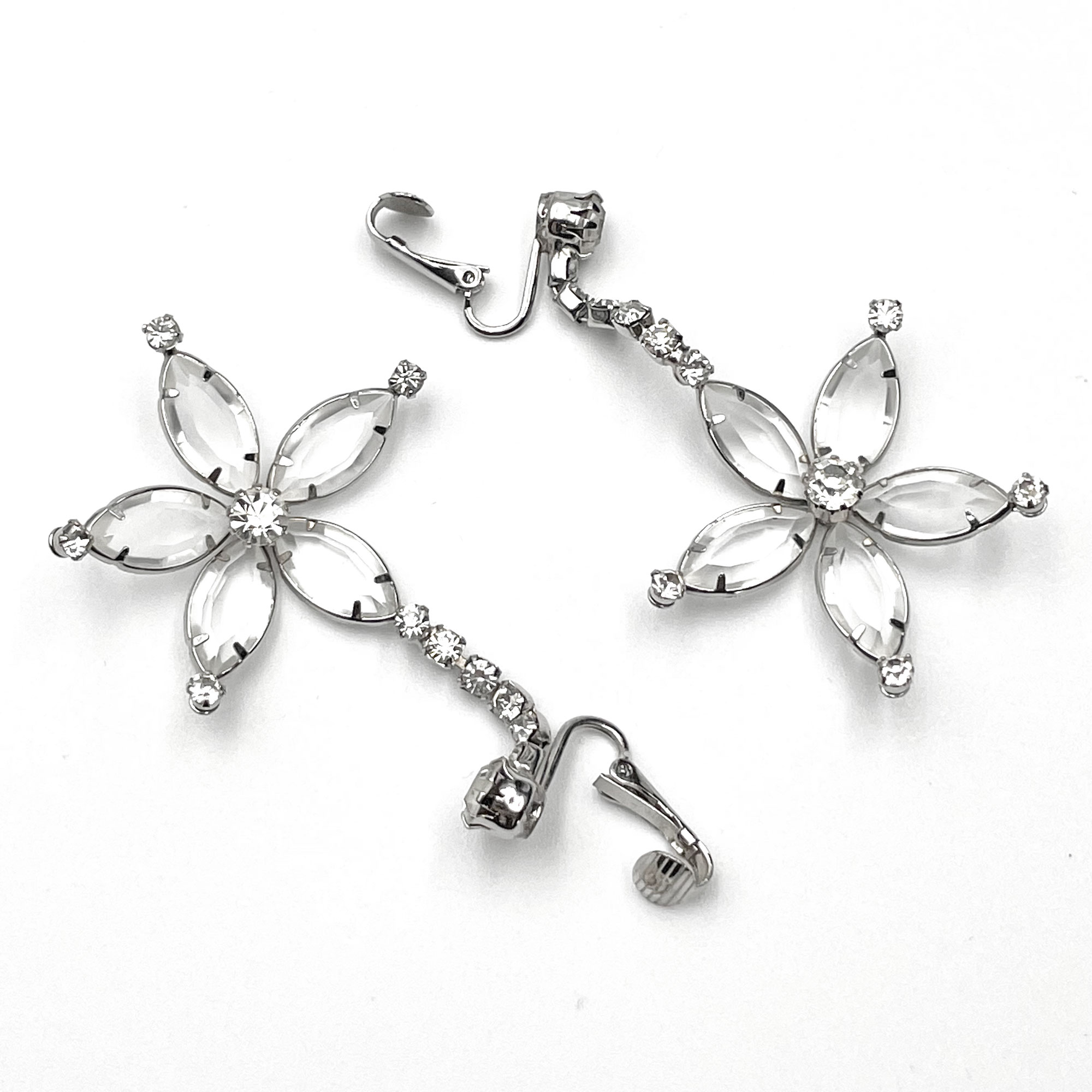 Vintage crystal drop earrings