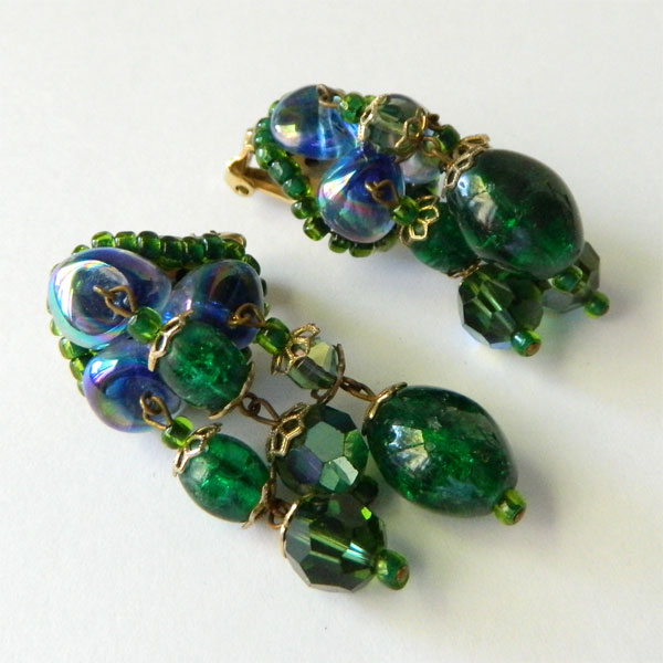 Hobe green glass drop earrings