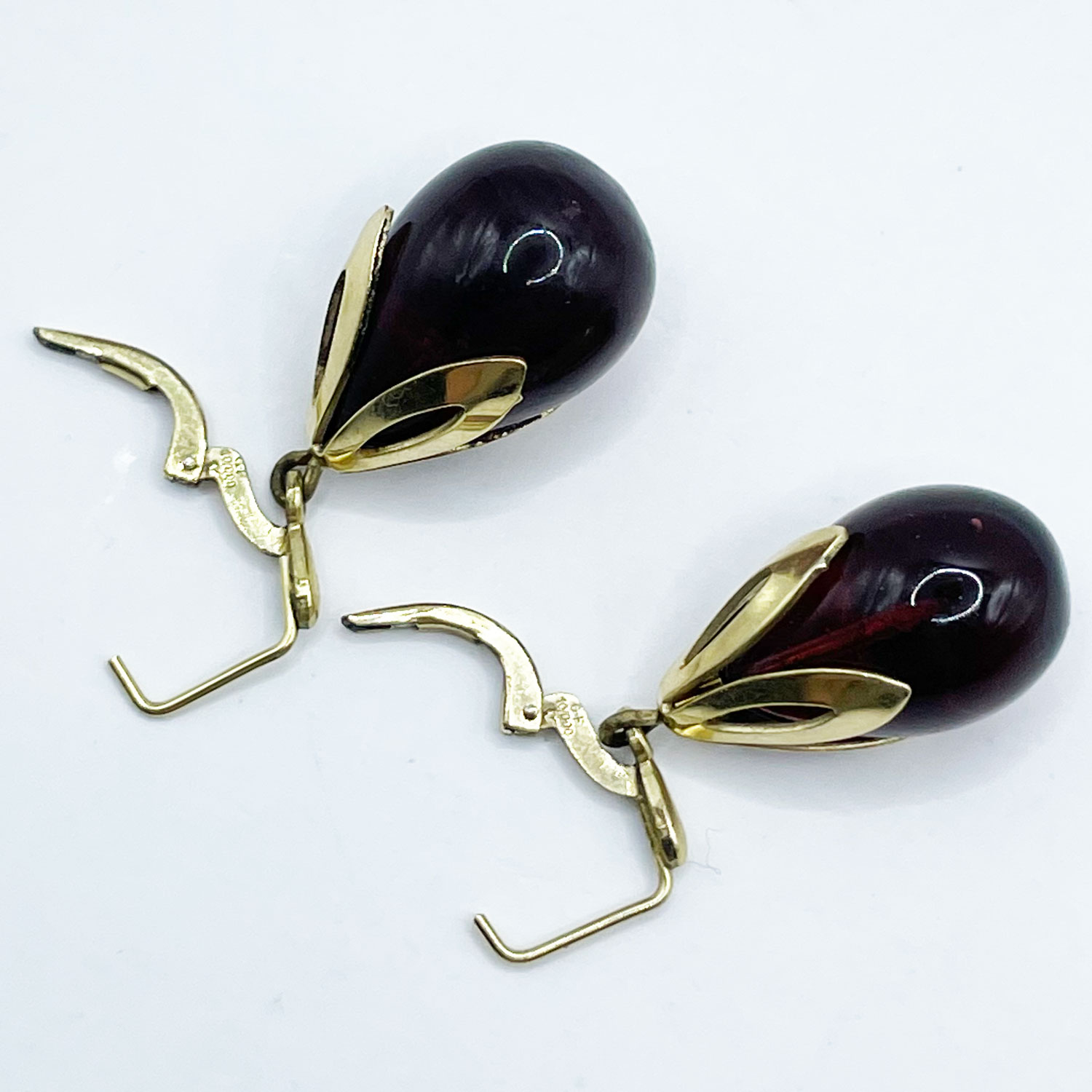 teardrop earrings