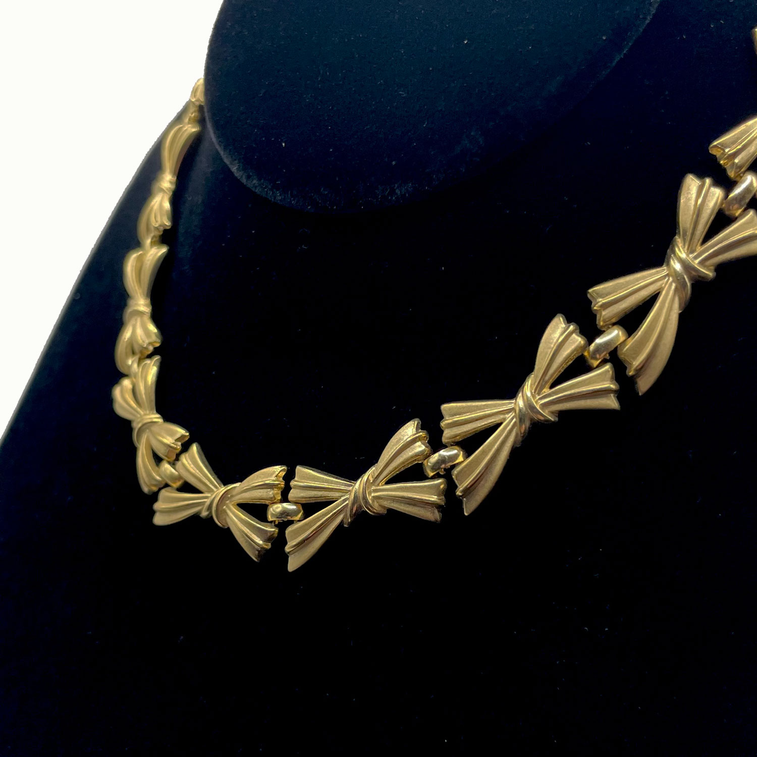 Trifari choker necklace