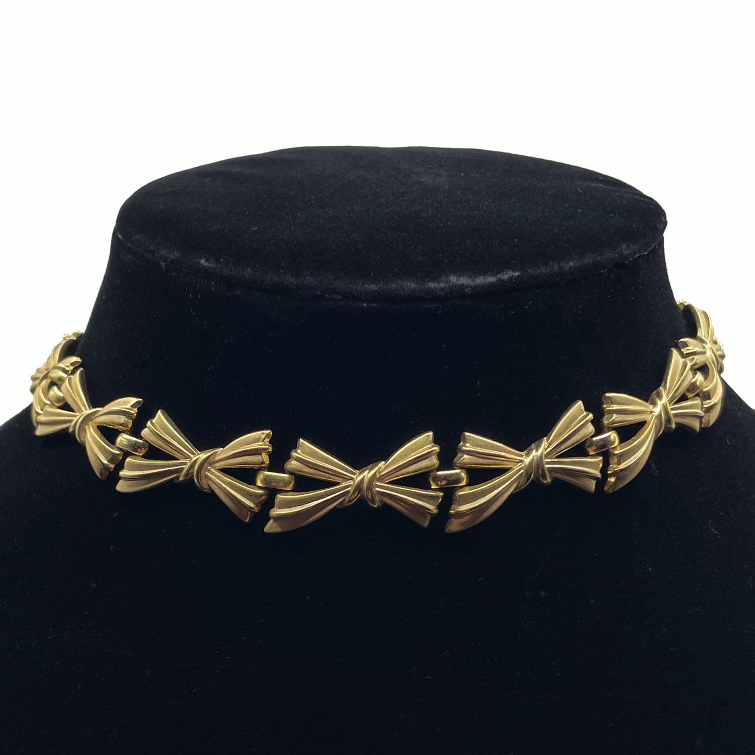 Trifari choker necklace