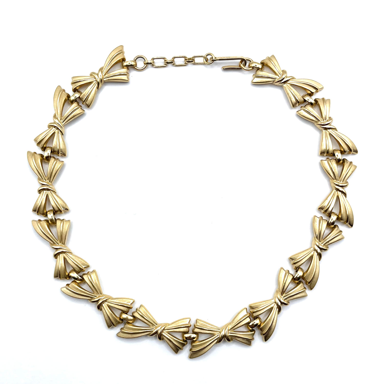 Trifari choker necklace