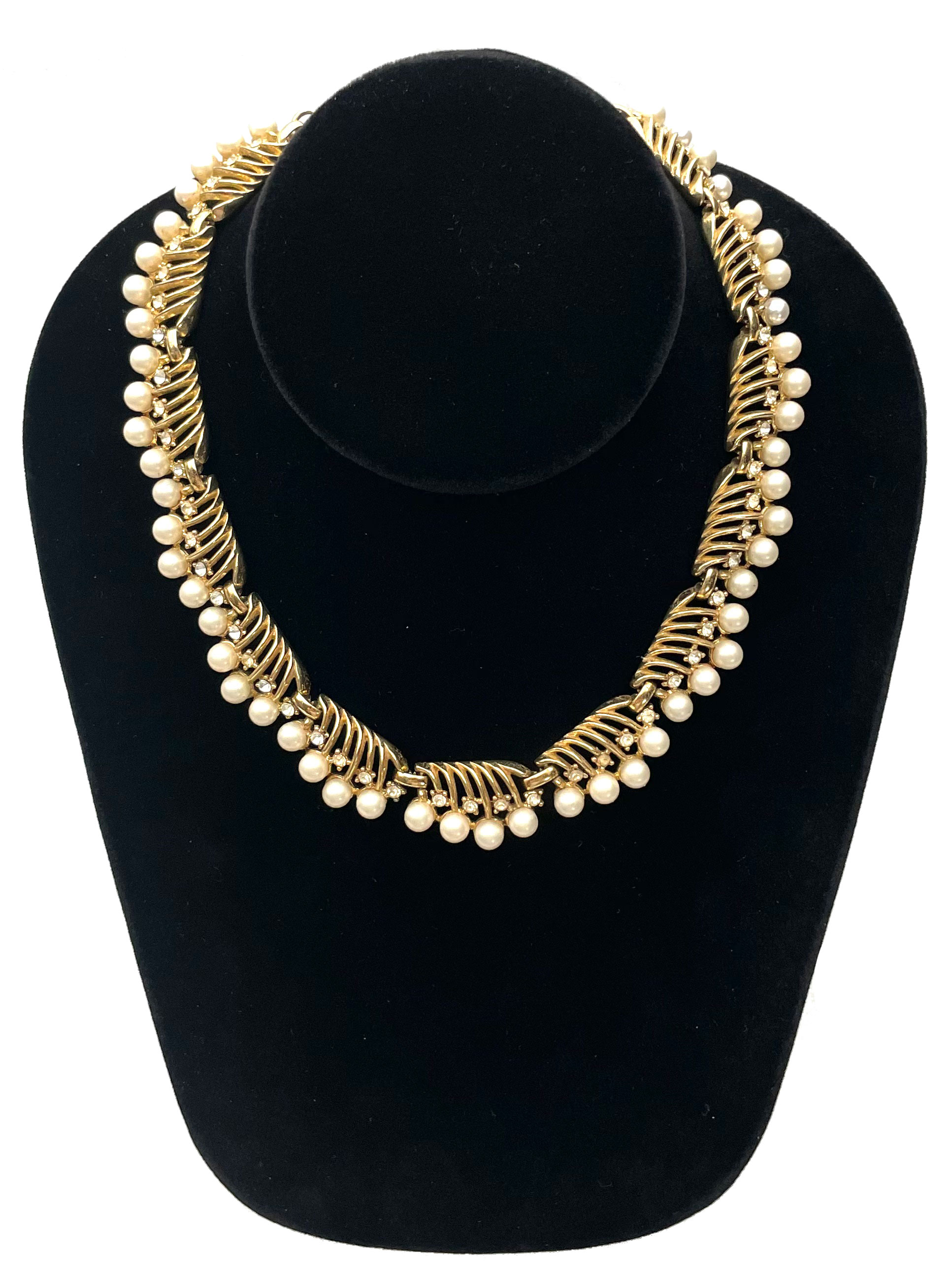 Trifari faux pearl necklace