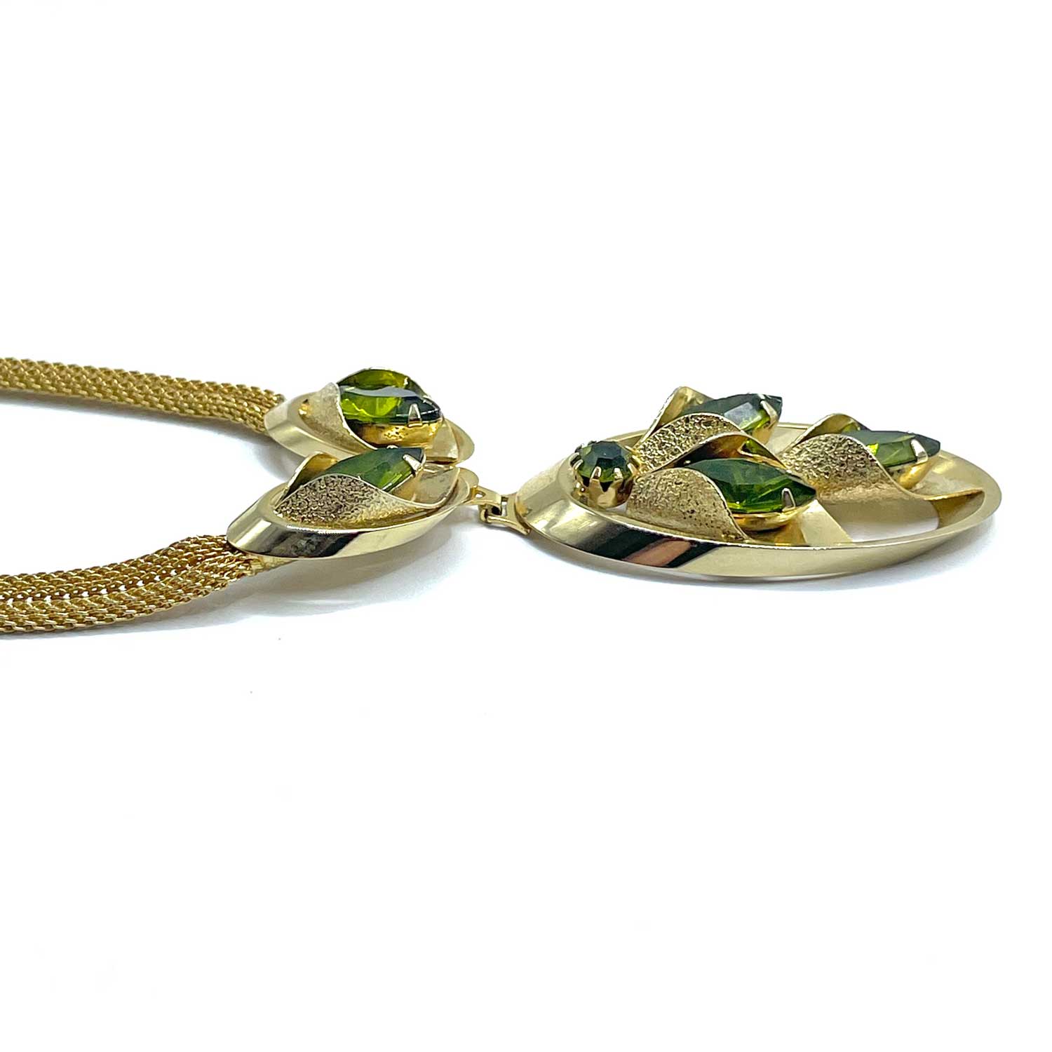 Rhinestone pendant necklace