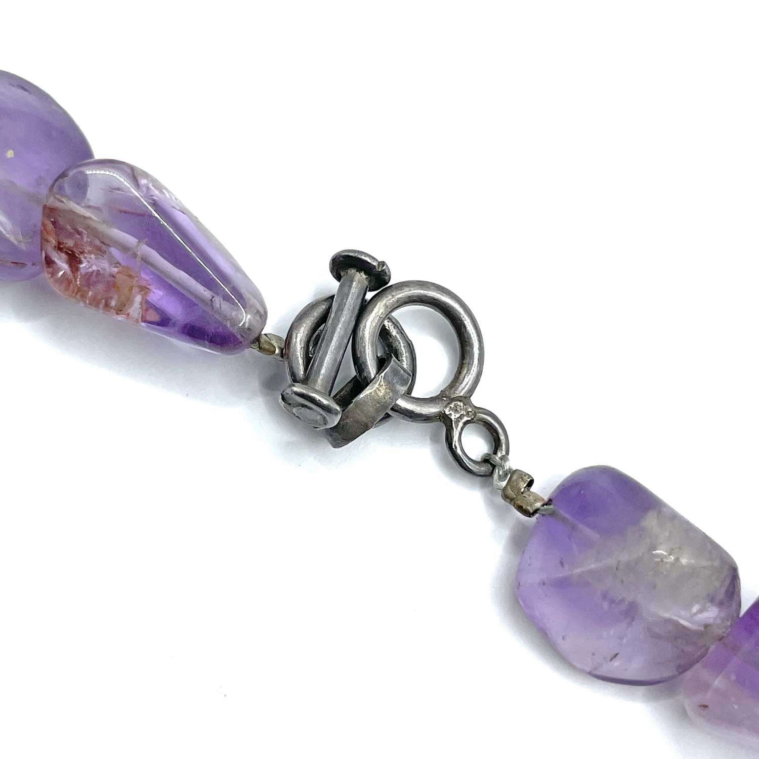 Polished amethyst stone necklace