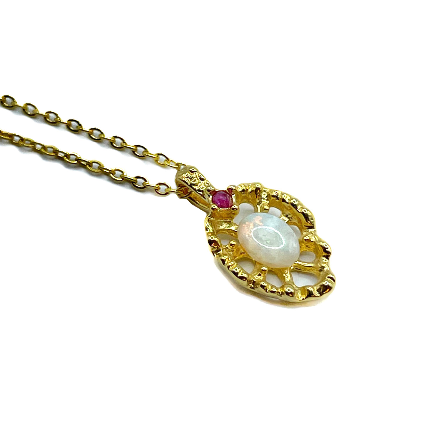 Opal pendant necklace