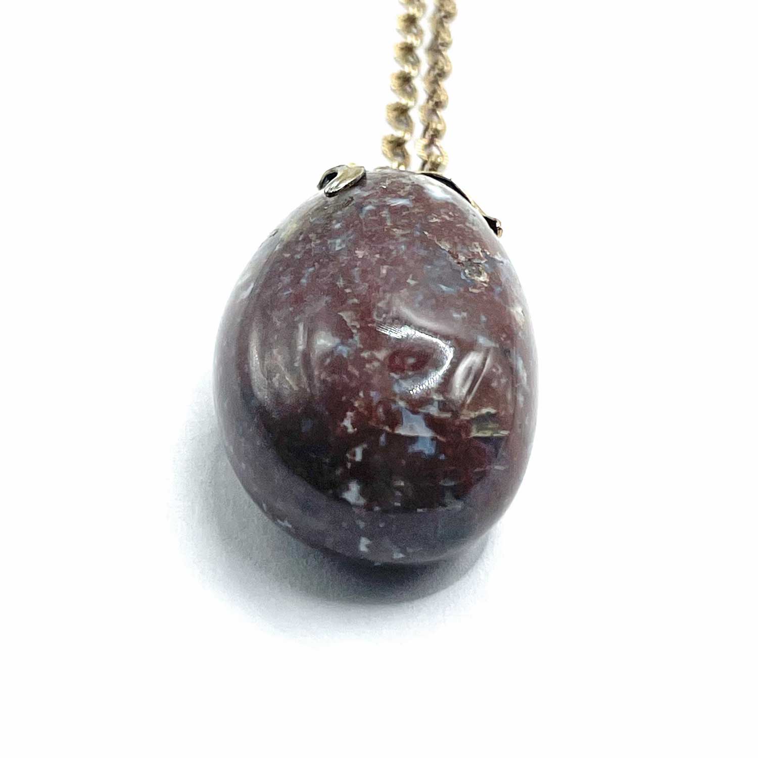 Polished Stone Pendant Necklace
