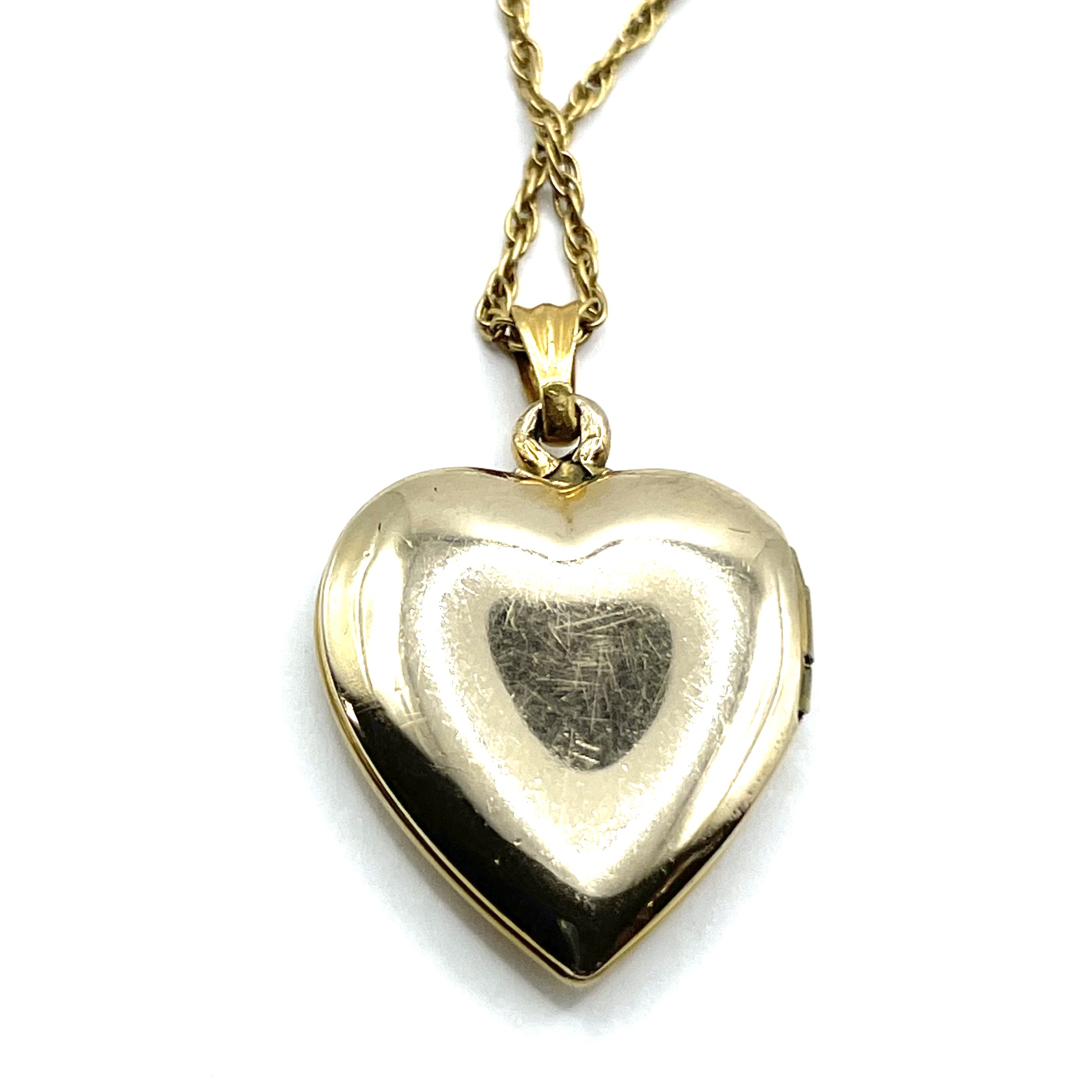 Antique heart locket pendant necklace