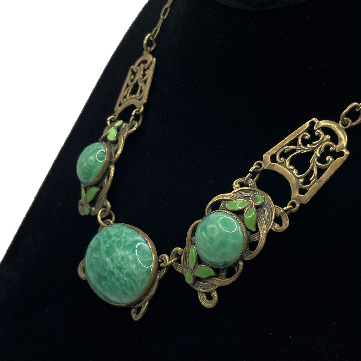 1930s Art Nouveau enameled necklace